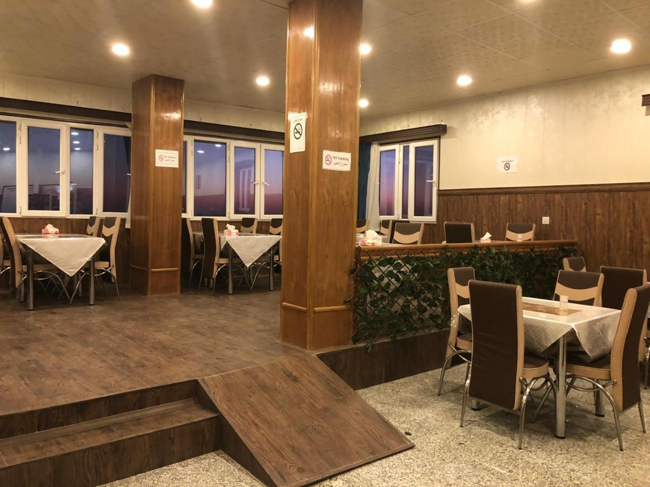 Al Nahrain Hotel Najaf Екстериор снимка